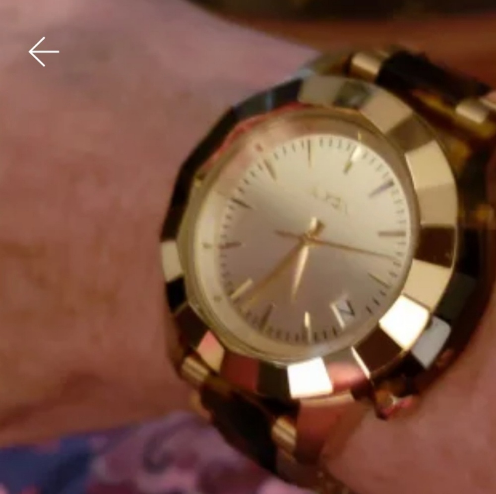 Watch❌❌SOLD❌❌ - Picture 2 of 4